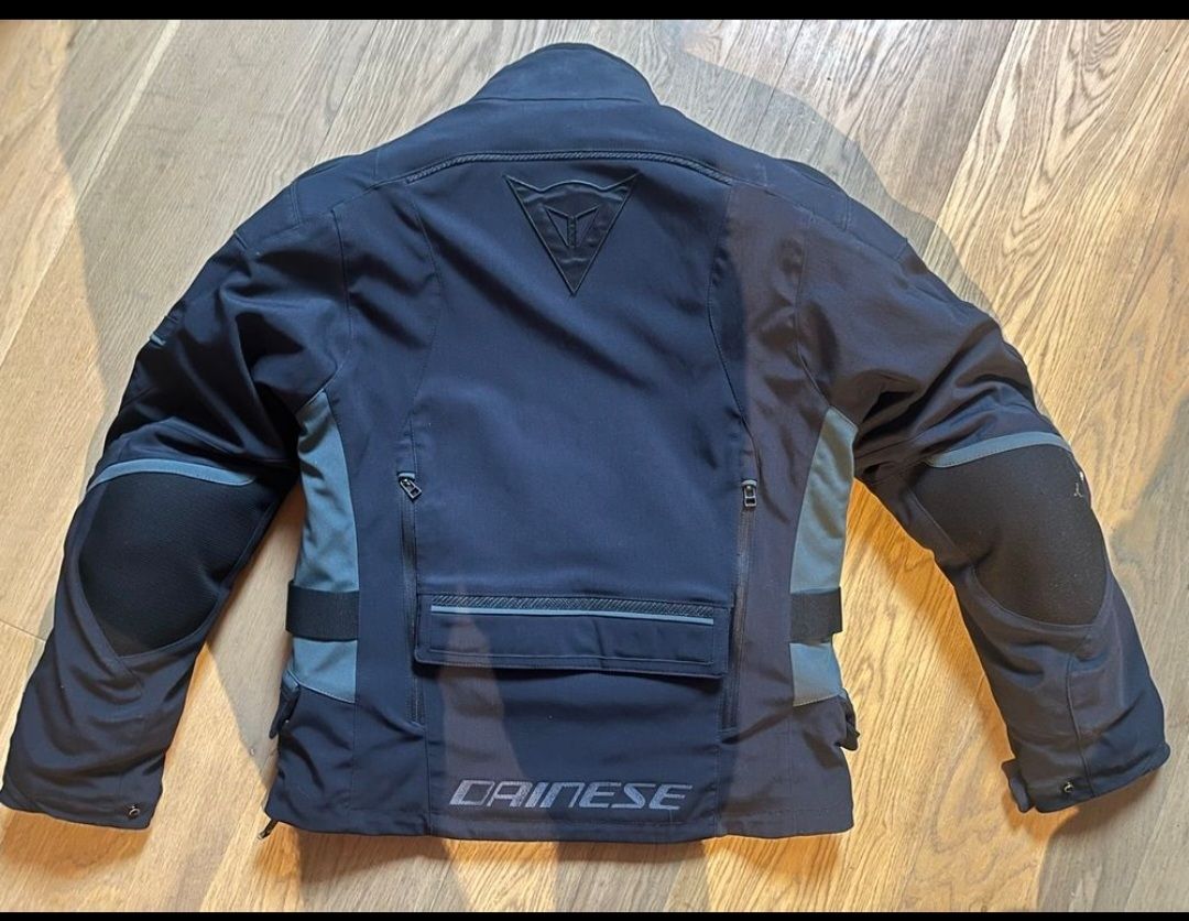 Dainese Giacche: DAINESE CARVE MASTER Gore Tex – Usato da Schwerzenbach venduto da Mex011 1