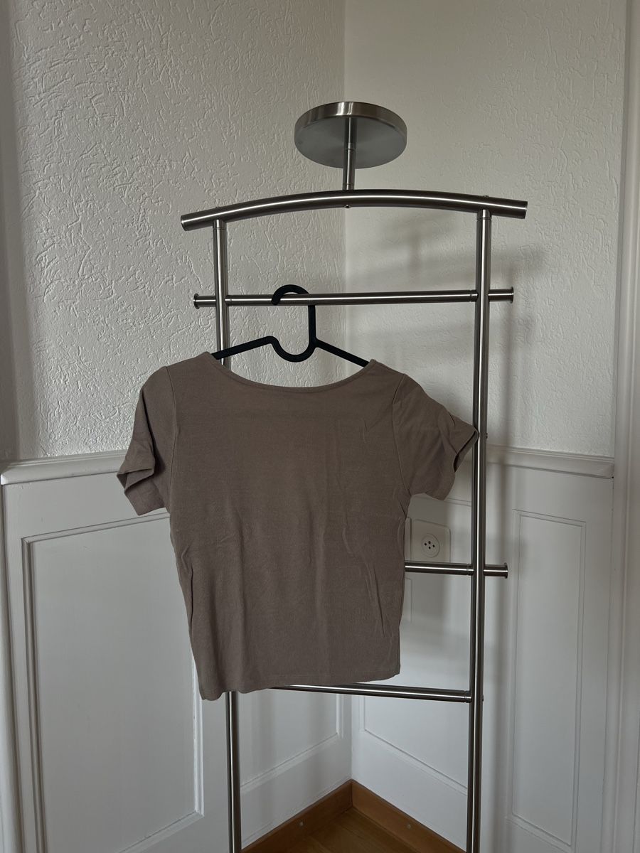 Tops: Damen T-Shirt Set 9  Bundle – D'occasion à Wallisellen par lea_k9fx 1
