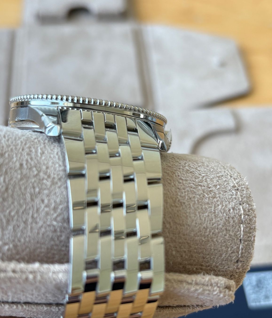 Breitling Montres: BREITLING Navitimer Automatic 41 Fullset Neu – Neuf (Voir description) à Birsfelden par Mynos 9