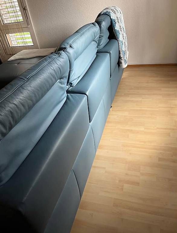 Sofas: Elegantes Ecksofa aus echtem Leder  mit Schlaffunktion – Gebraucht aus Luzern von hoh_z2mf 3