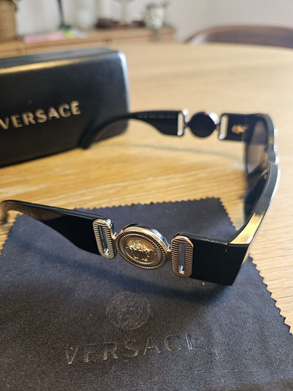 Versace Occhiali & Lenti: Lunettes Versace – Nuovo e nell'imballaggio originale da Neuchâtel venduto da Mayouned 6
