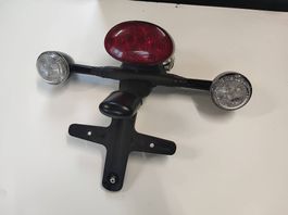 Triumph Bobber Heck Rücklicht und Blinker