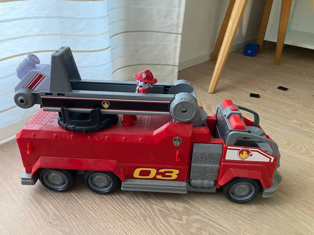 Extincteurs: Feuerwehr Löschauto Marshall – D'occasion à Cazis par Sibrag 3