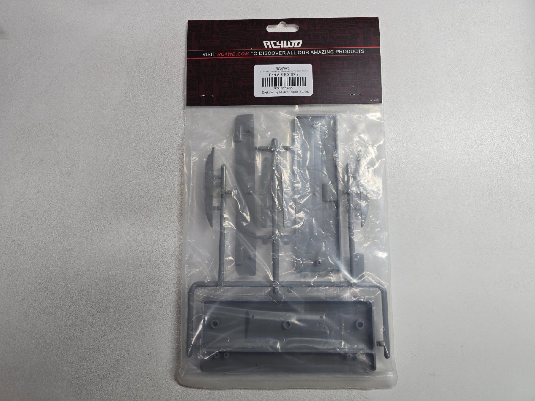 Modellismo RC: RC4WD Z-B0187 1985 Toyota 4Runner Tailgate Assembly / Front – Nuovo (secondo la descrizione) da Oetwil am See venduto da diablo67