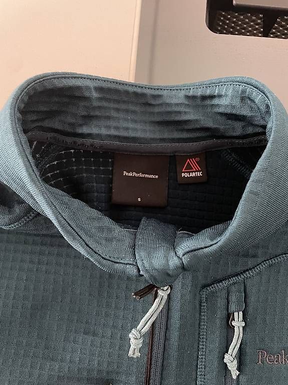 Maglioni & Felpe: Maglione Peak Performance Trail Polartec Half Zip – Usato da Locarno venduto da Pasky98 4