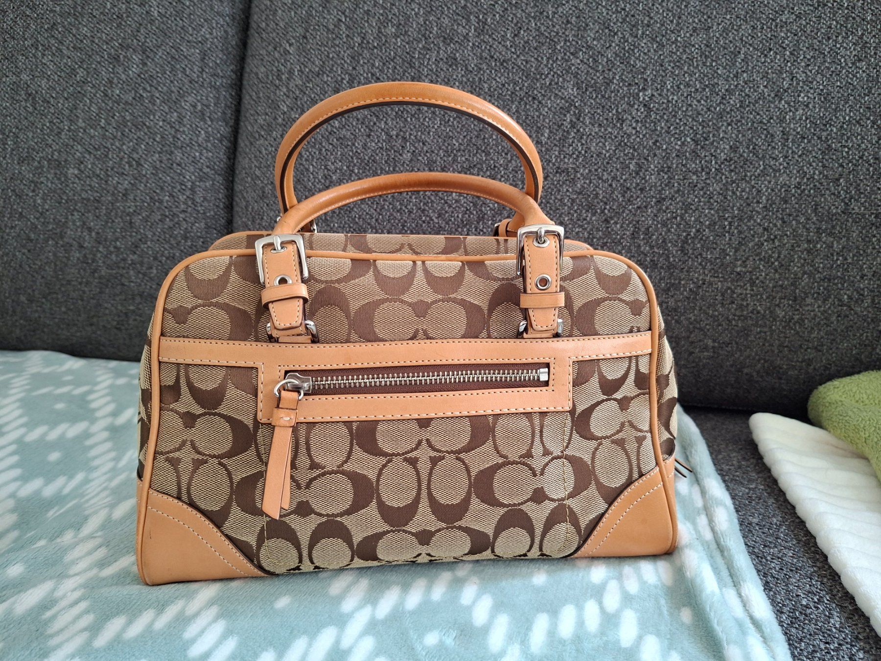 Coach Taschen für Damen: Coach signature Hand Bag /Tasche!! – Gebraucht aus Goldach von mamakotzi 1
