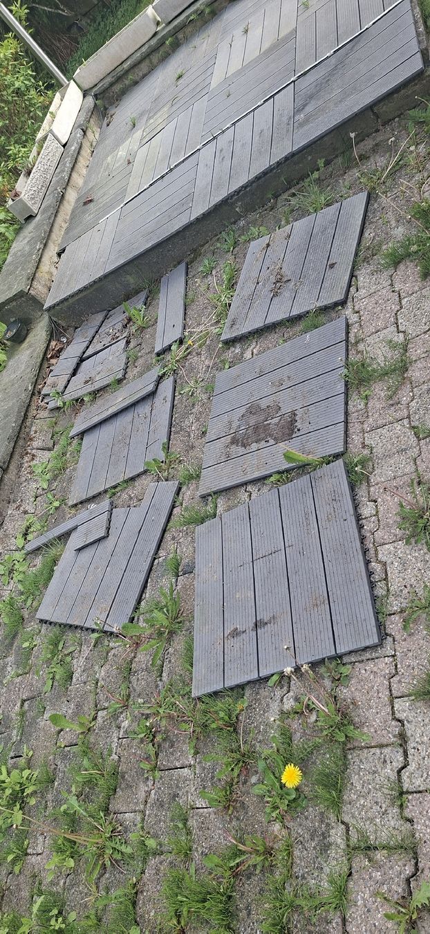 Servierplatten: WPC-Terrassenfliese  – Gebraucht aus Ricken SG von Oesti.ha 2