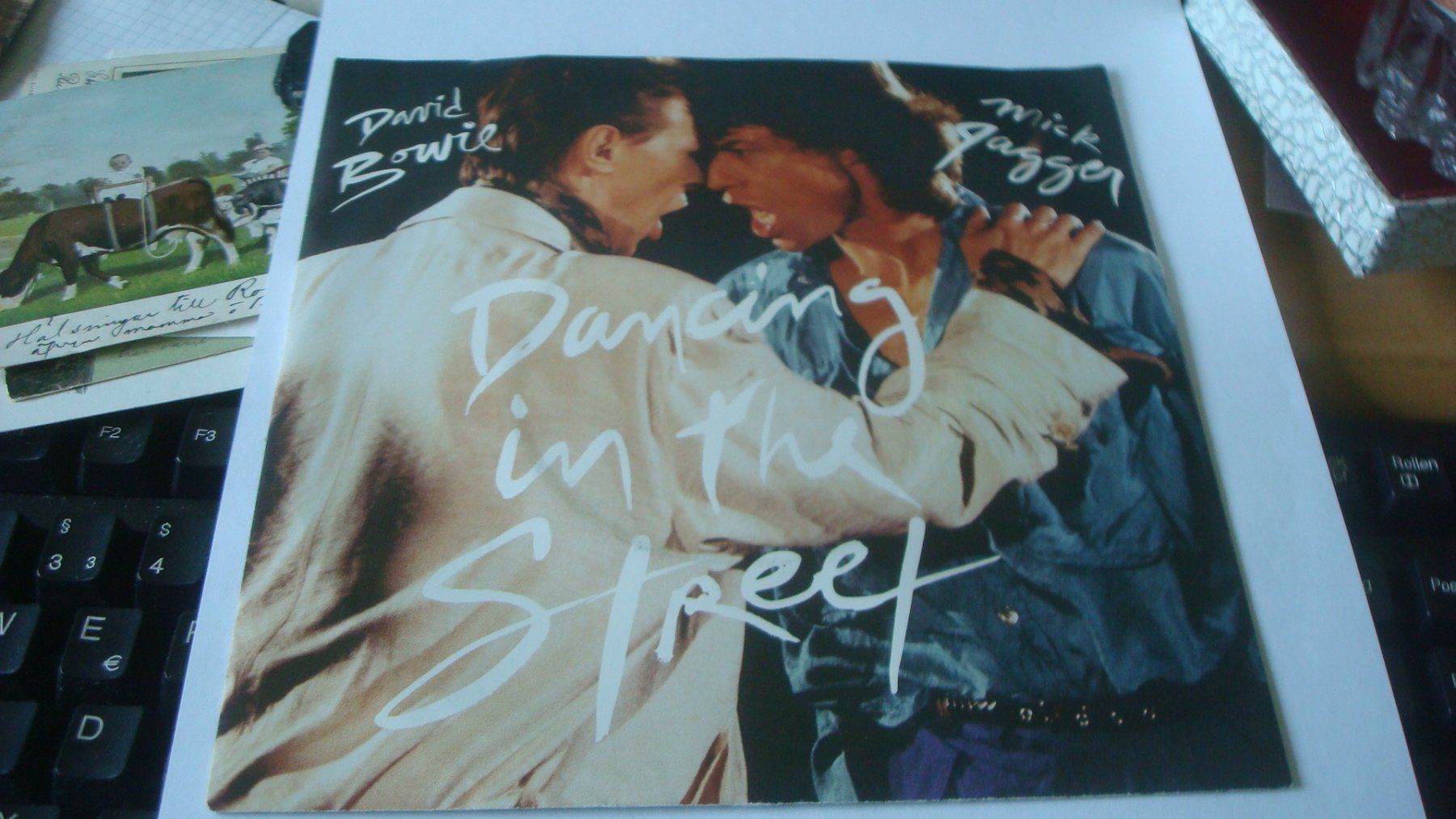 Dischi in vinile: Singel "Dancing in the Street David Bowie / Mick Jagger – Usato da Münchenstein venduto da Pesci6