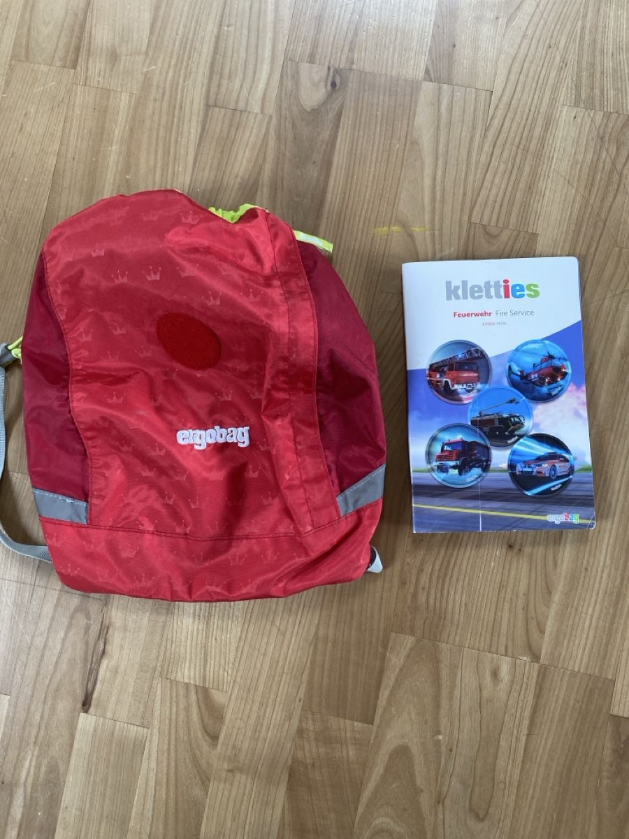 Ergobag Kindertaschen: Ergobag Turnbeutel mit Feuerwehr-Kletties – Gebraucht aus Basel von lxbsl