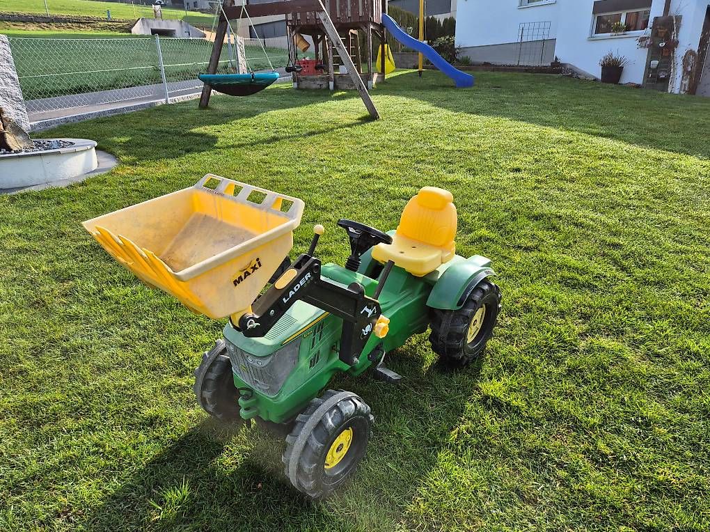 Veicoli per bambini: Rolly Toys/Trettraktor/John Deere – Usato da Hochdorf venduto da Wegggli 2