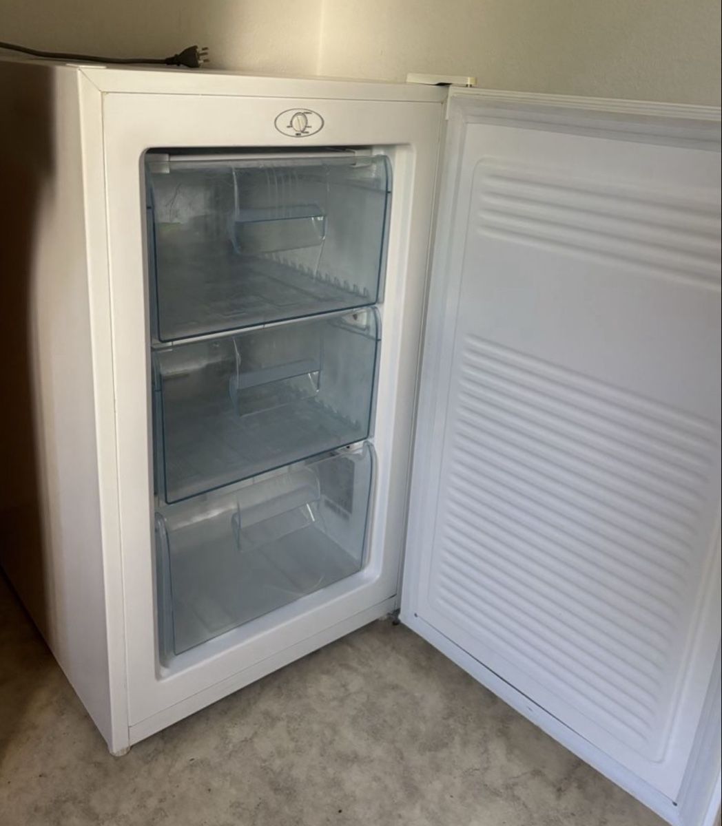 Congelatori: Tiefkühlschrank – Usato da Rorschach venduto da ilo_jxk7 1