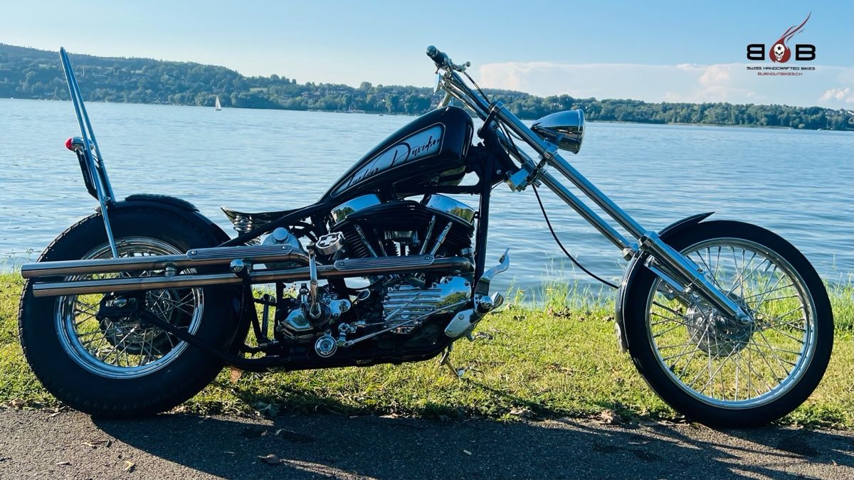 Harley-Davidson Chopper: HARLEY DAVIDSON FL PANHEAD – Usato da Sirnach venduto da B.O.B.BIKES