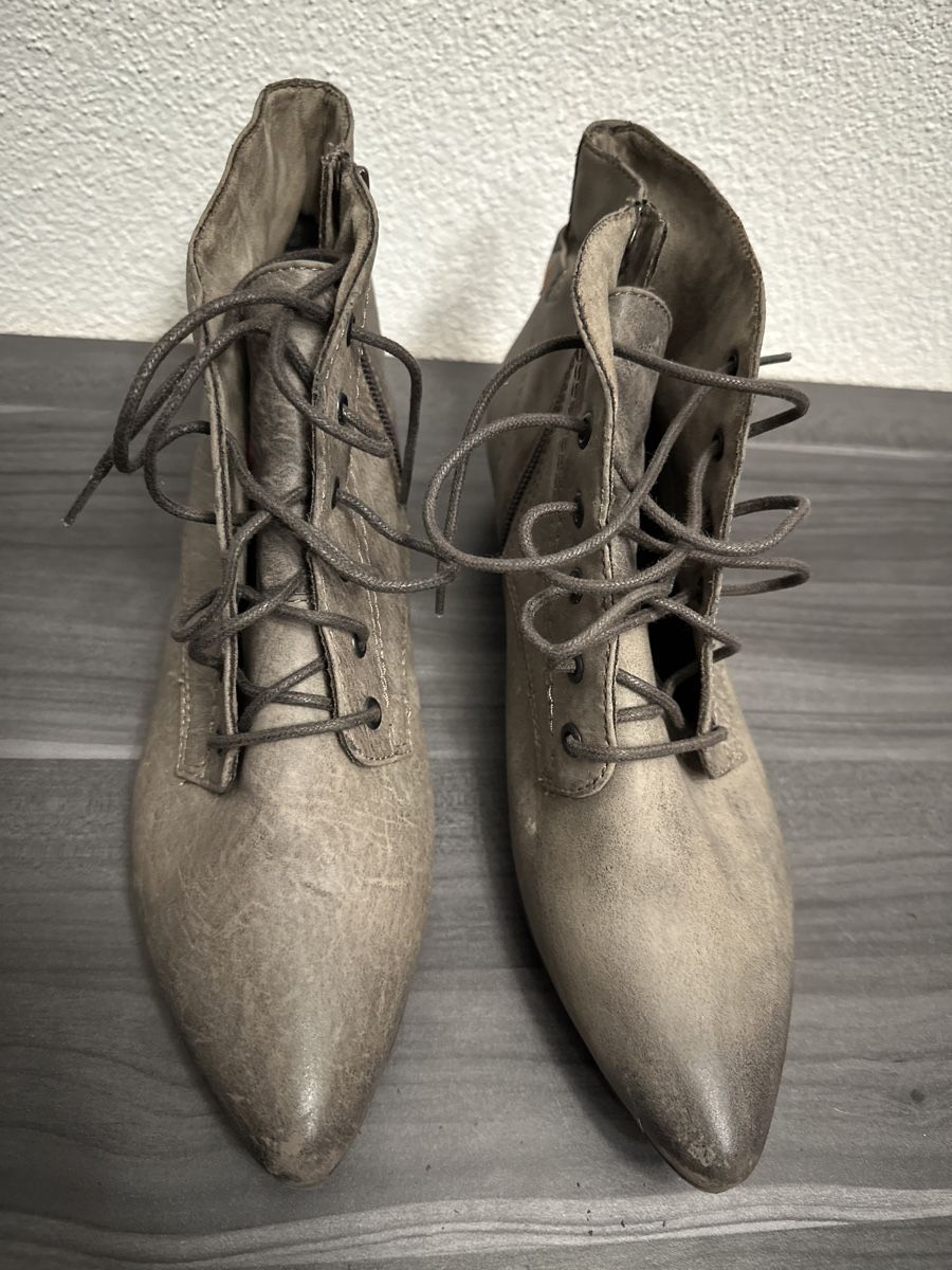 S.Oliver Scarpe da donna: Stiefeletten von s.oliver Größe 41 – Usato da Aarburg venduto da Tonija 5