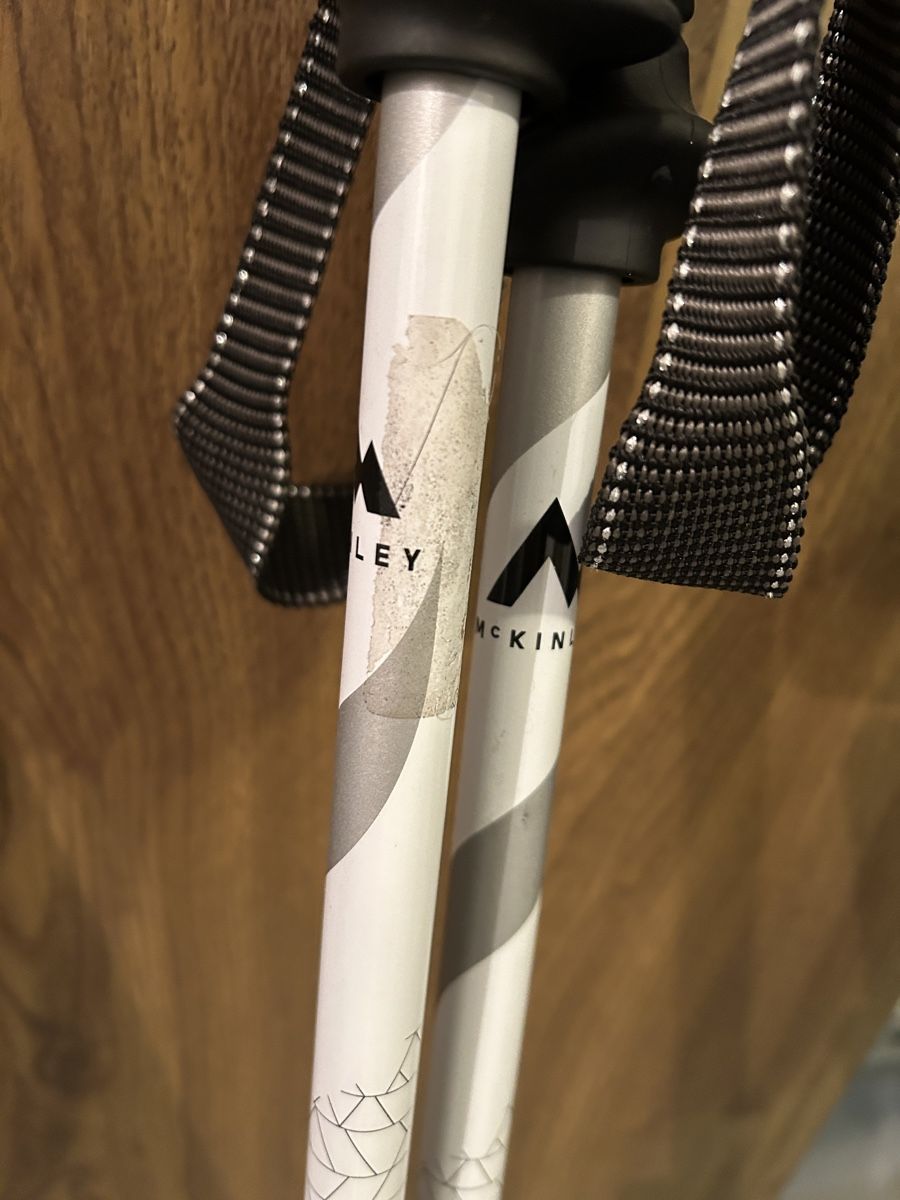 K2 Sci: Ski-Set Ski, Stöcke und Helm – Usato da Niederbuchsiten venduto da idontknow. 3