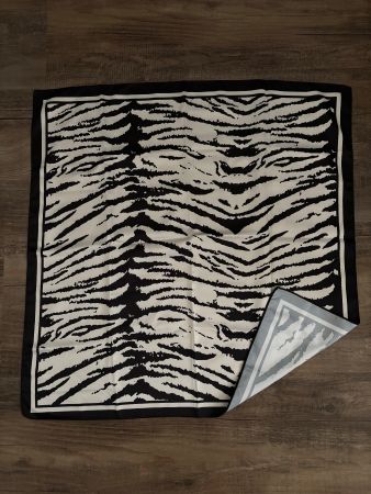 Hübsches Foulard schwarz/weiss