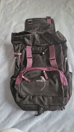 Kover Schul/ Wanderrucksack schwarz/lila, viel Stauraum