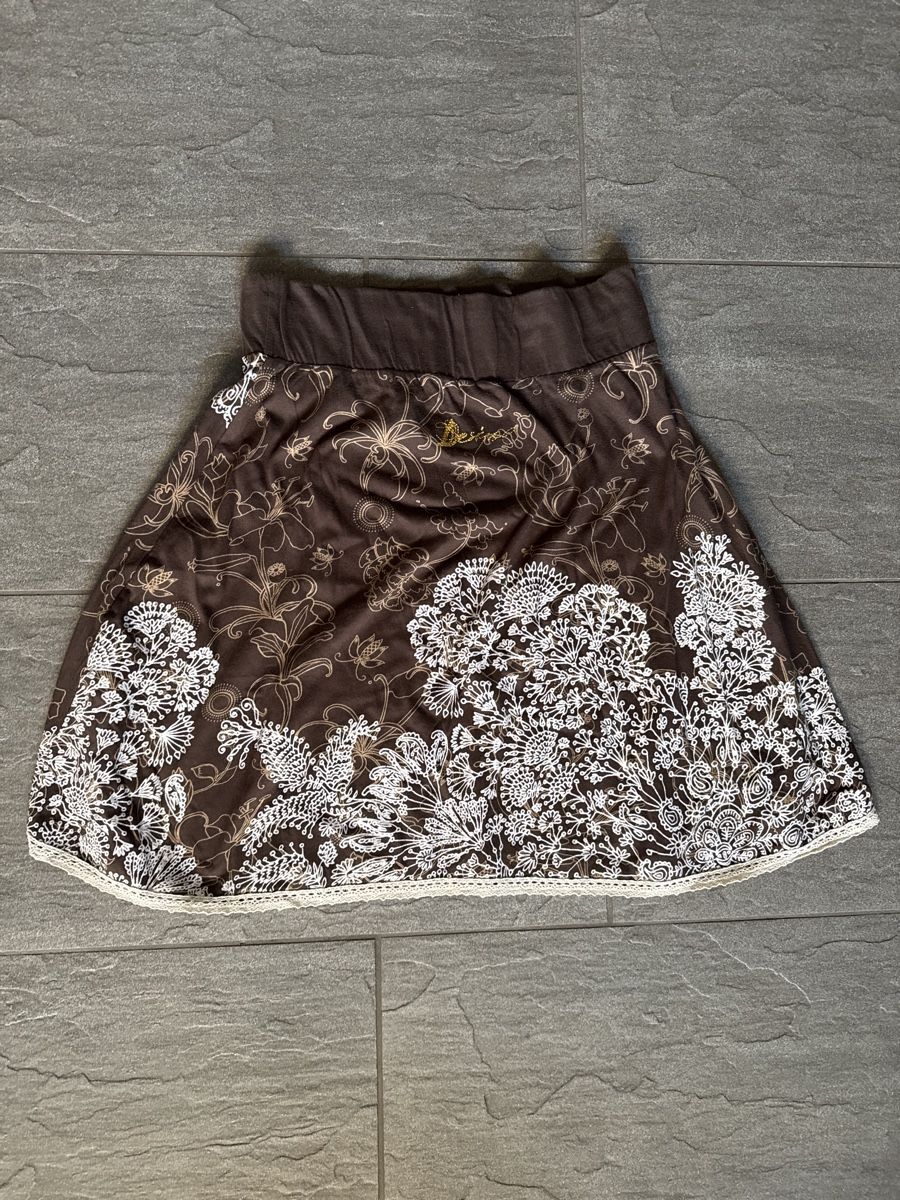 Desigual Gonne: Cooler Rock von Desigual – Usato da Frauenkappelen venduto da leola1973 2
