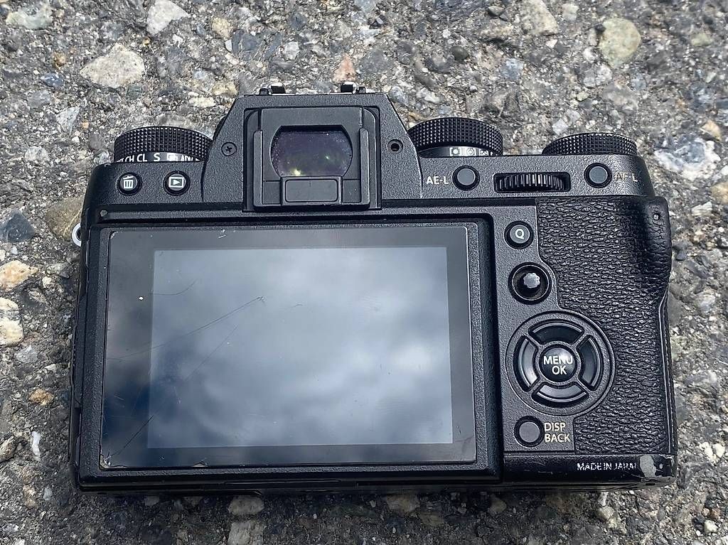 Fujifilm Kamera: Fujifilm X-T2  Défectueux – Defekt aus Sion von man_h2yn 2