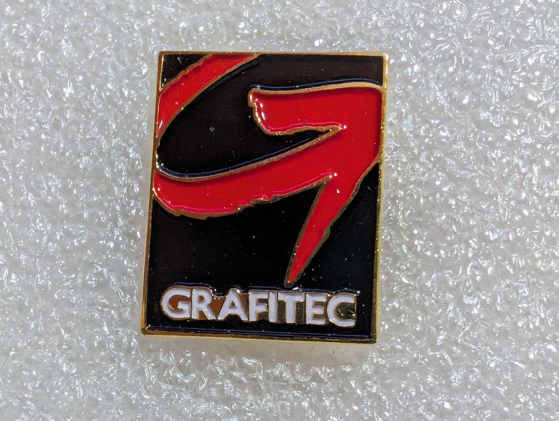 Placchette & Badge: Ansteckpin 257: Grafitec – Usato da Oppligen venduto da Pin-Fall-Shop