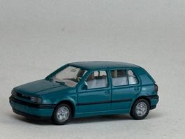 VE1- Wiking VW Golf grünblau