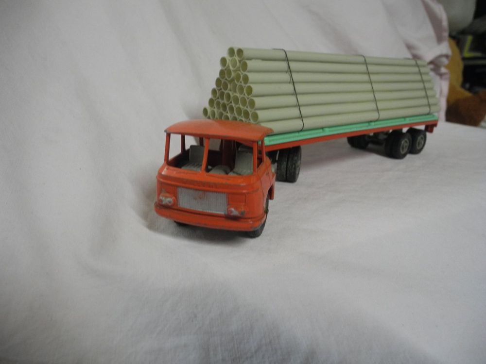 SOLIDO 7006 CAMION + remorque porte auto Saviem complet transport