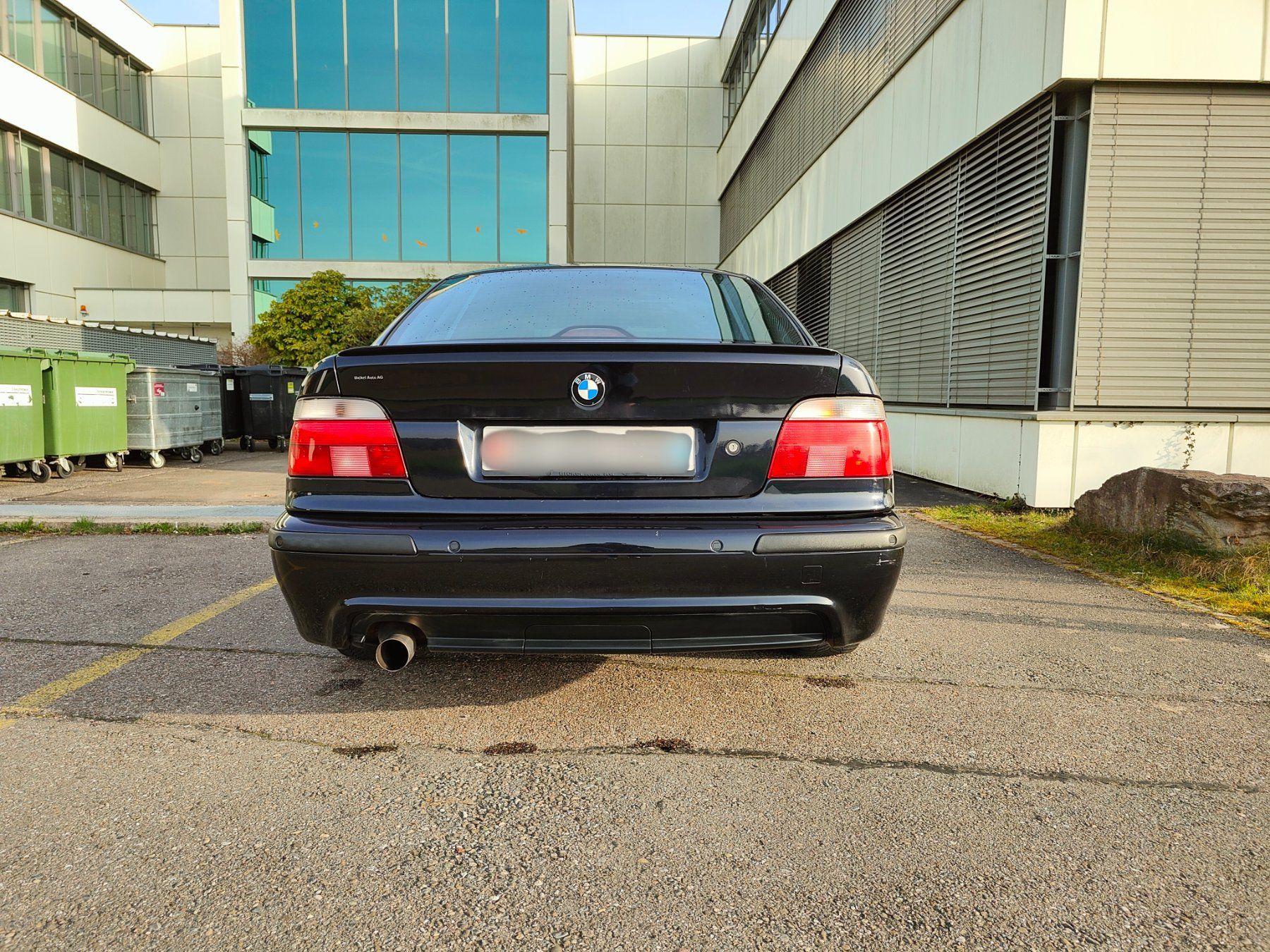 BMW Autos: BMW 5er E39 528i Individual – D'occasion à Dübendorf par rcon 2