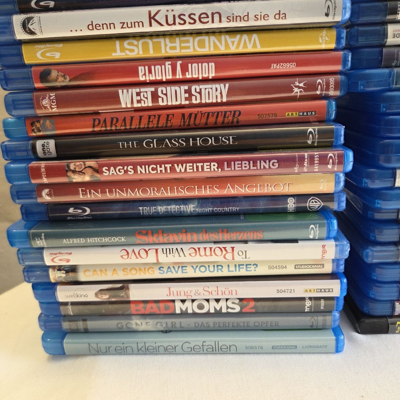 Tutti i DVDs: Über 65 Blu-ray Filme Konvolut – Usato da Stans venduto da Ducati16 4