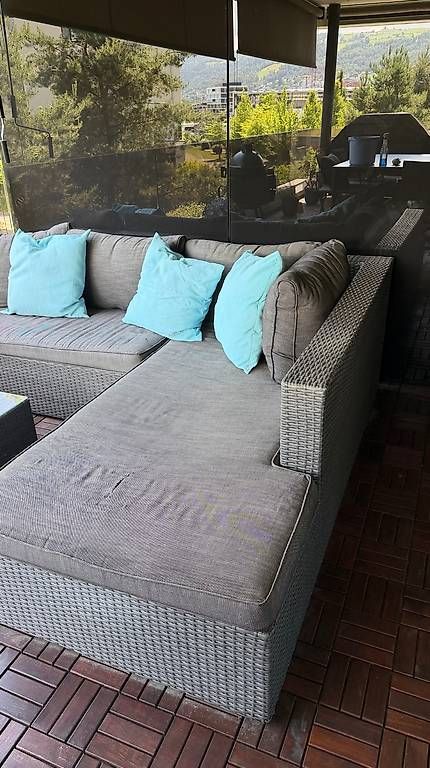 Divani: Rattanlounge mit Tisch - beschädigt – Difettoso da Baar venduto da djflexch 1