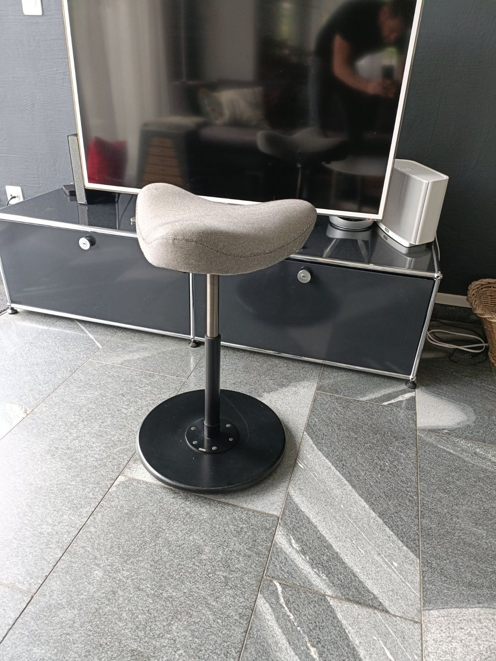 Stokke Sgabelli: Sitz-Stehhocker Varier Stokke Move – Usato da Schmitten FR venduto da oldtimer82 2