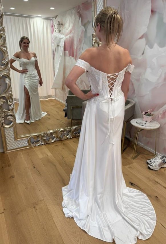 Kleider: Brautkleid mit Corsage – Größe S – Gebraucht aus Kastanienbaum von swi_8n56 4