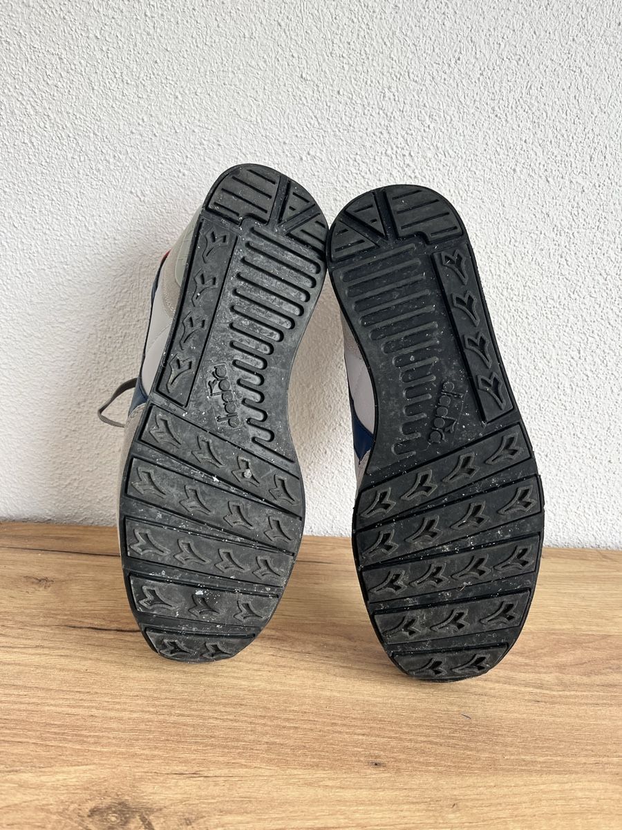 Scarpe da uomo: diadora Sneakers Grösse 42.5 – Usato da Menznau venduto da MEGE88 4