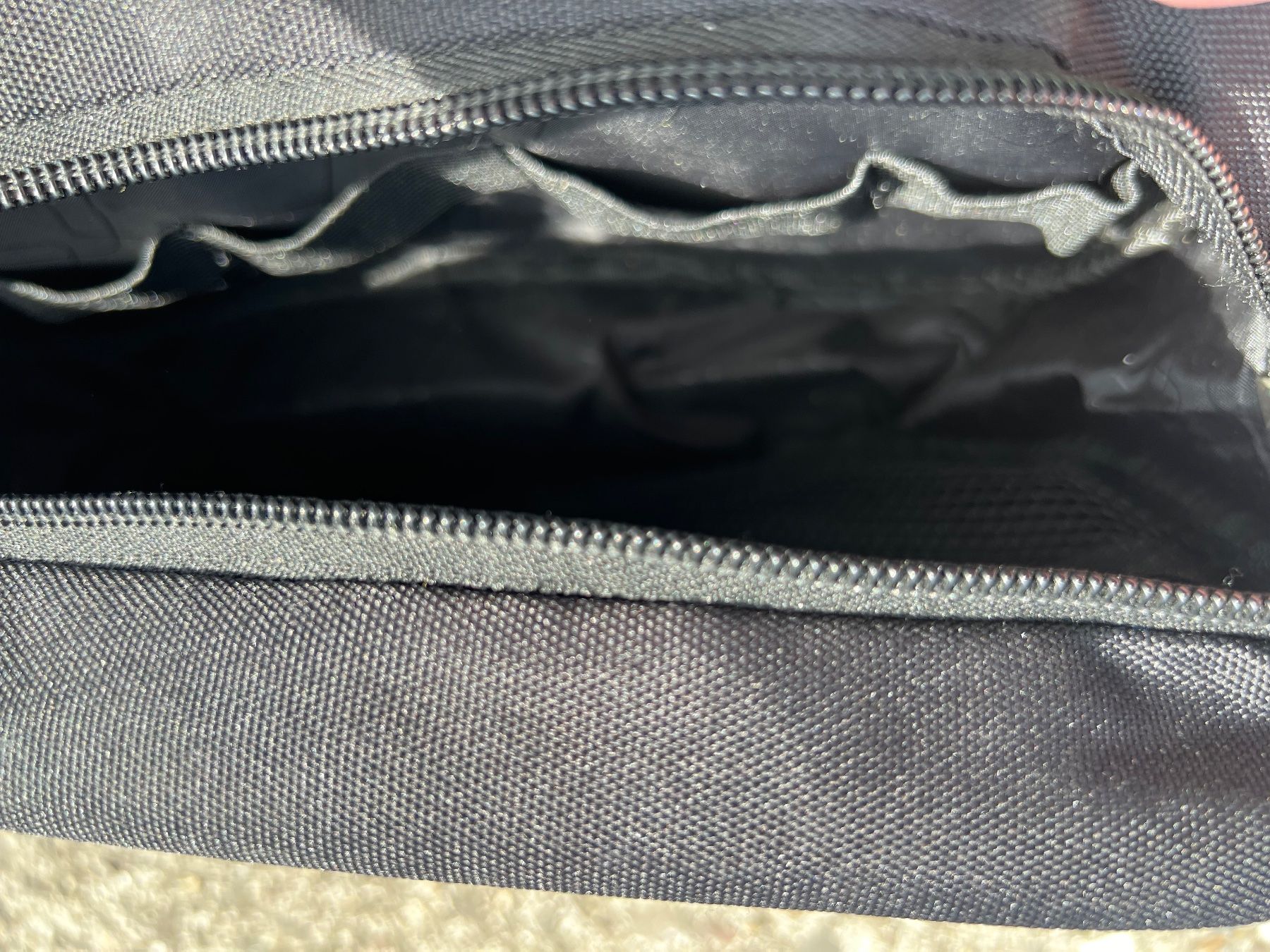 Kosmetikkoffer: Schwarzes TITAN Necessaire – Gebraucht aus Schübelbach von Dolly990_2 5