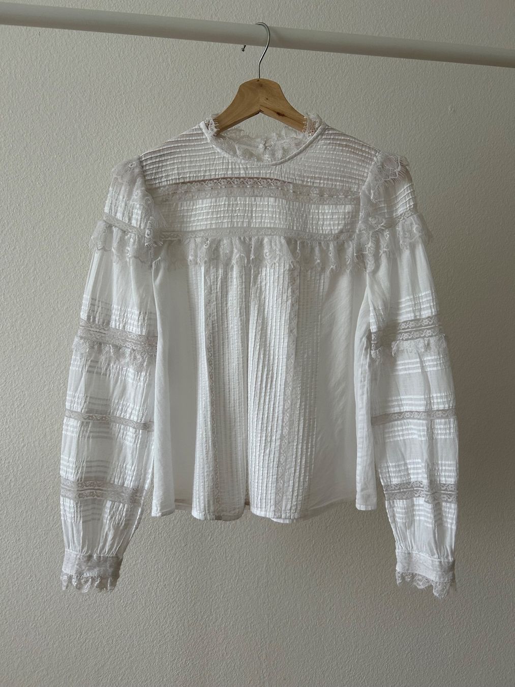 Mango Chemisiers: Mango blouse – D'occasion à Zürich par _nathalie_