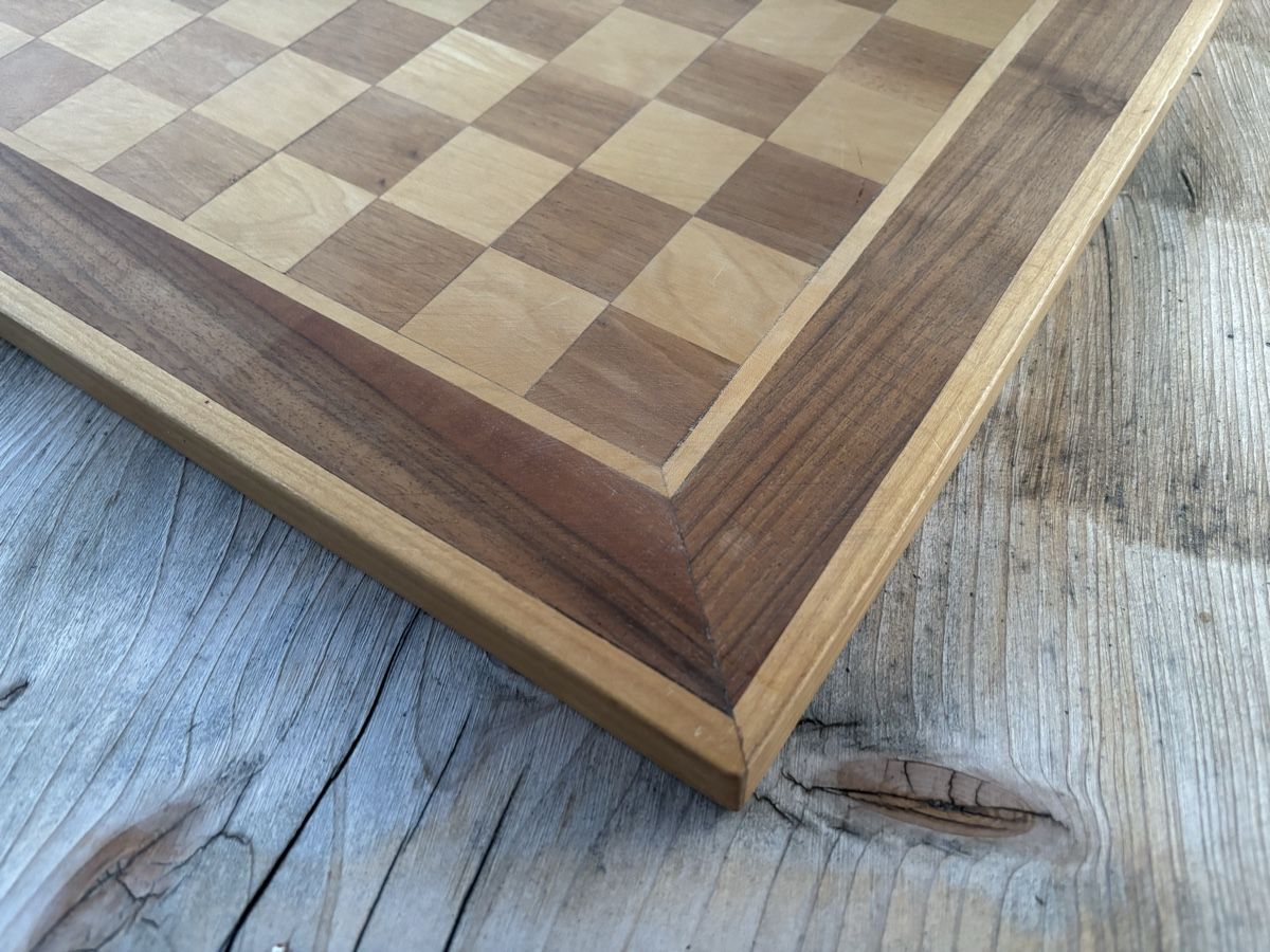 Giochi: Holz Schachbrett, Intarsienarbeit – Usato da Würenlos venduto da Ashley24 9