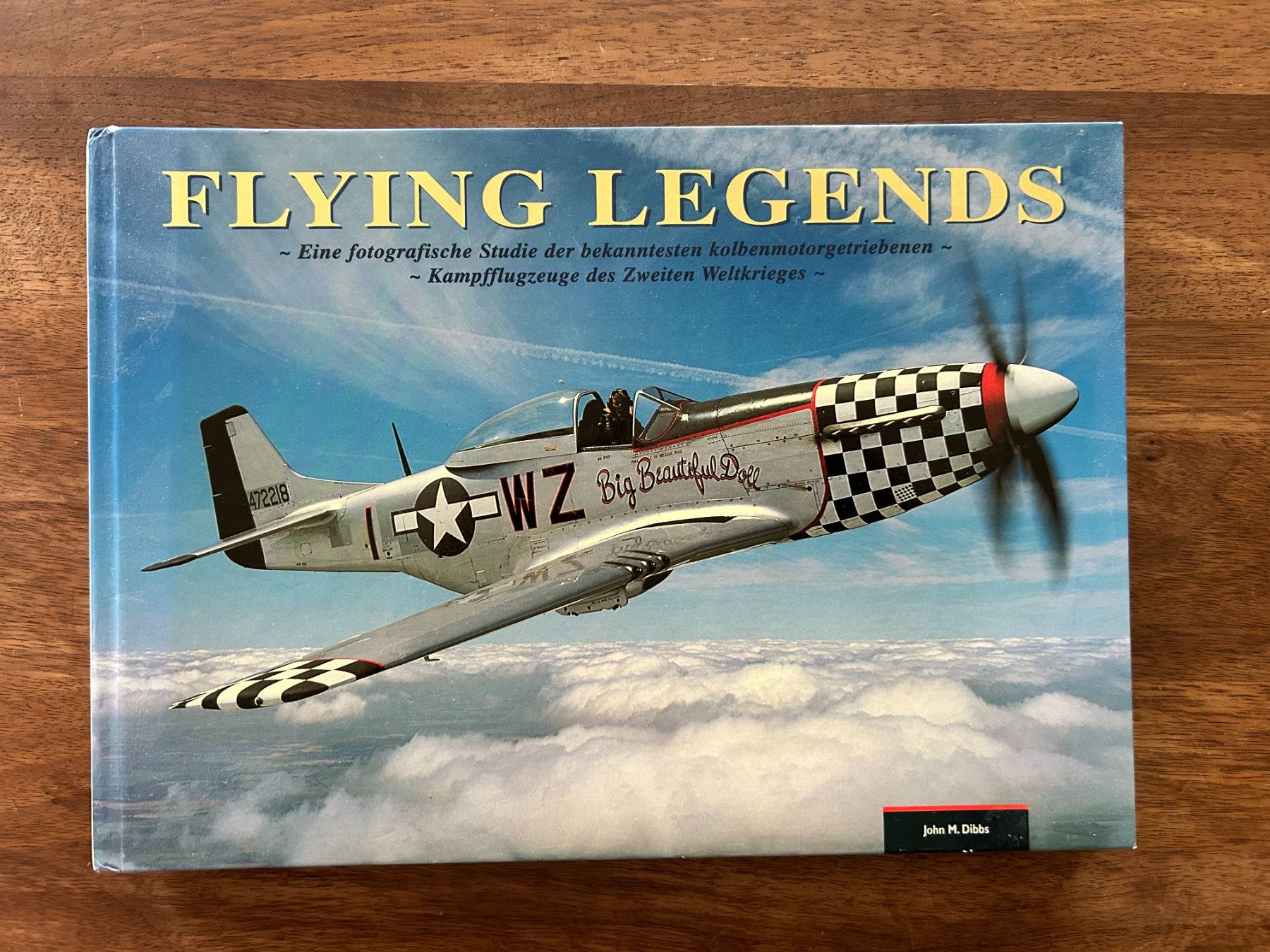 Libri: Flying Legends: Eine fotografische Studie – Usato da Unterengstringen venduto da Michael_