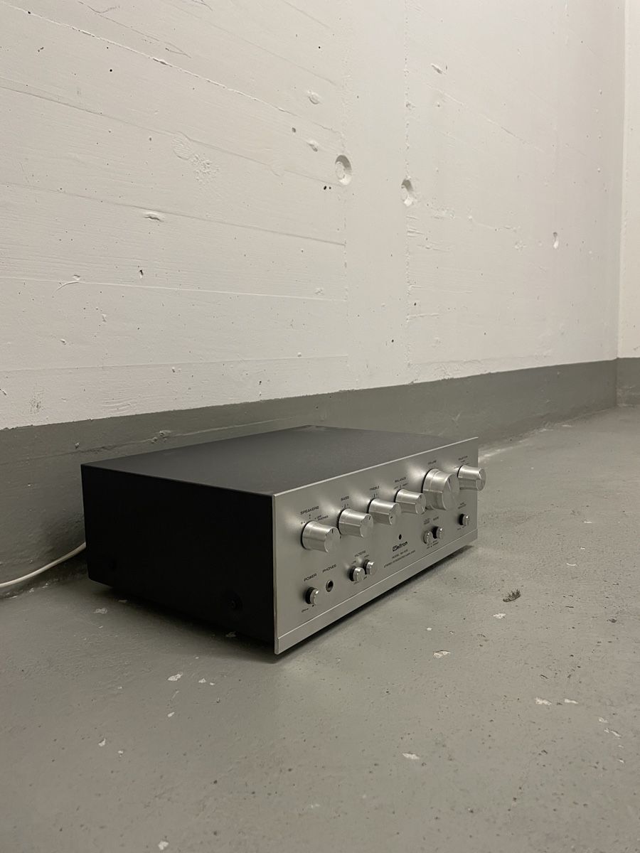 Weltron Amplificatori: Weltron WA-615 Amplifier – Usato da Zürich venduto da Bjthorsteinsen 2