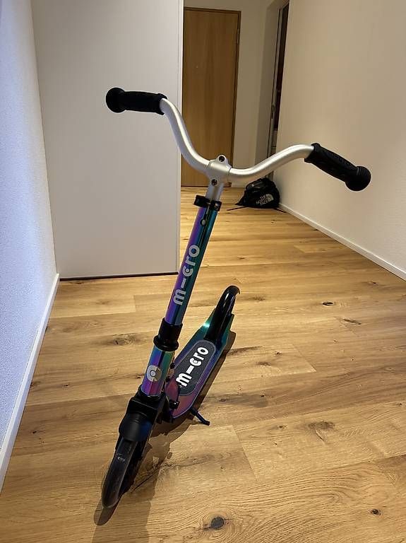 Kickboard: Micro Scooter, LED Cruiser – Nuovo e nell'imballaggio originale da Maienfeld venduto da monibo 1
