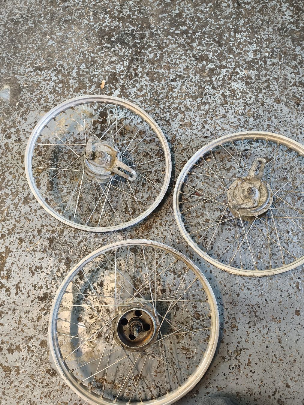 Puch Cerchioni: Vorderradfelgen 17" Puch / Sachs Weinmann – Difettoso da Münchwilen TG venduto da Denso33