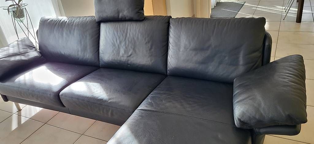 Sofas: Ecksofa 3-Sitzer echtes Leder  – Gebraucht aus Weesen von sev_kx7b