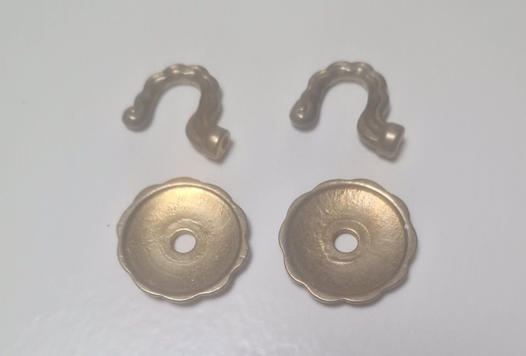 Quincaillerie: 2 antike Messinghaken – Neuf (Voir description) à Winterthur par Mmondeo 1