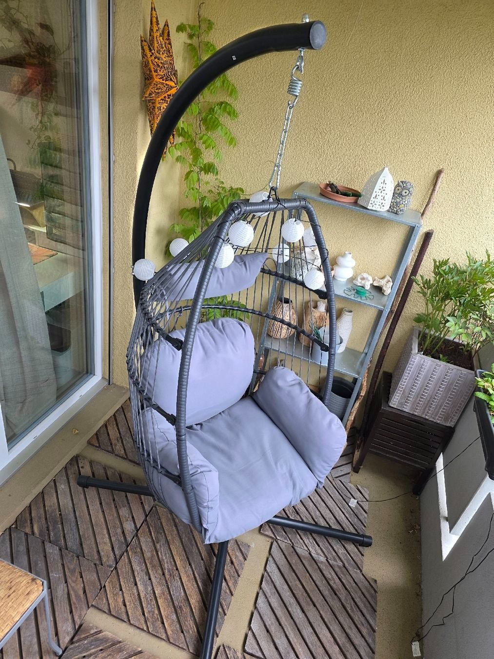 Poltrone pensili da giardino: Hängesessel mit kissen Schauckelsessel – Usato da Hinwil venduto da Superman117 1