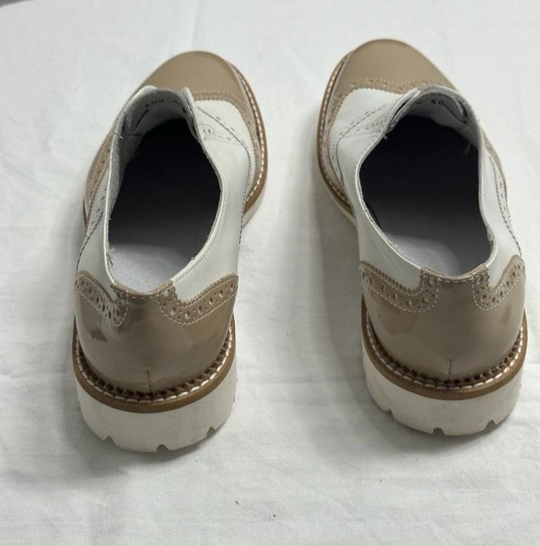 Scarpe da donna: *Bata* Org.leder schuhe Gr.40 – Usato da Bronschhofen venduto da Xena37 2