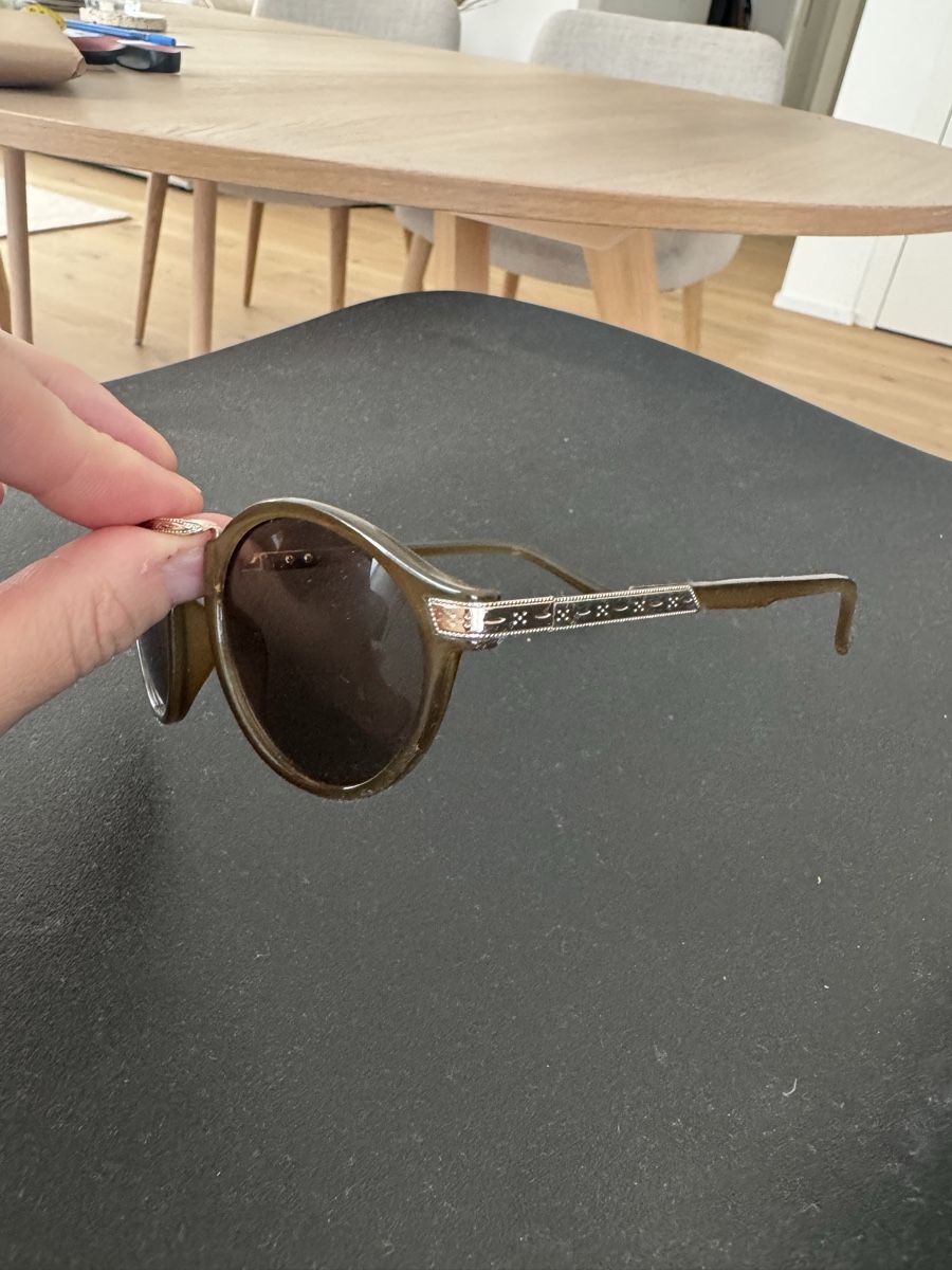 Brillen & Gläser: Damen Sonnenbrille – Gebraucht aus Zürich von sany07 1
