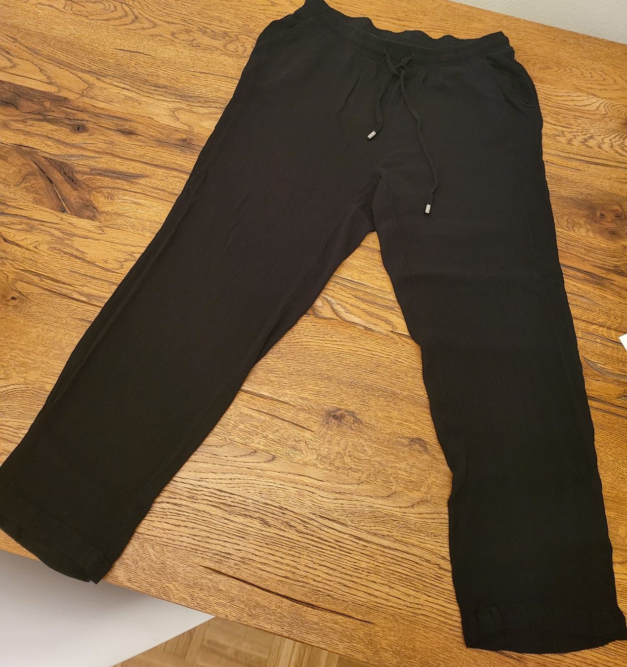 Hosen: Schwarze Sommerhose  Marke Zizzi – Gebraucht aus Basel von sci_67ms
