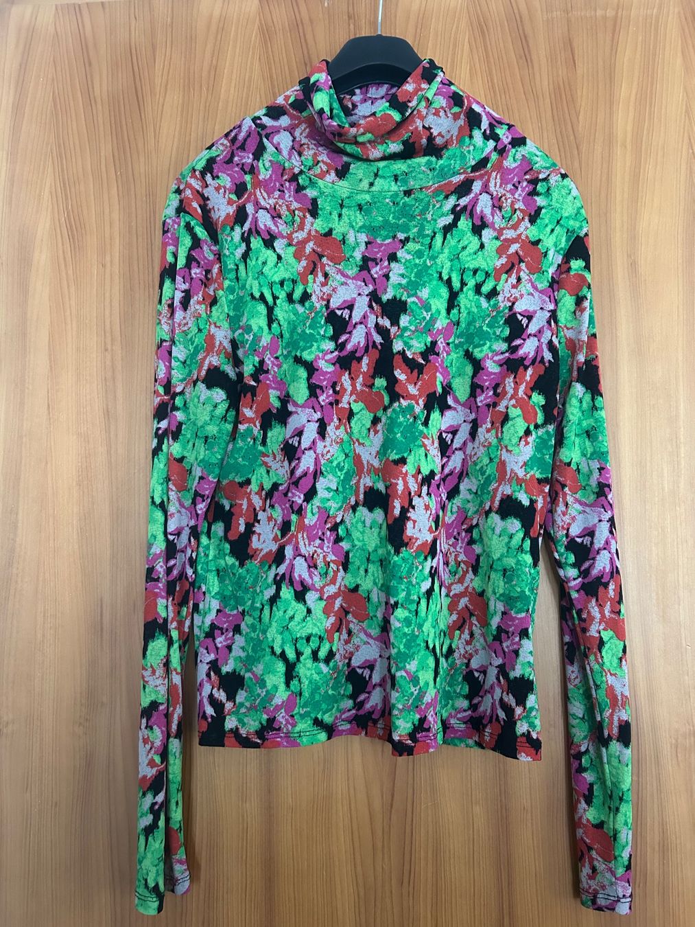 T-shirt: Shirt von Lindex in Grösse L – Usato da chur venduto da corazon710