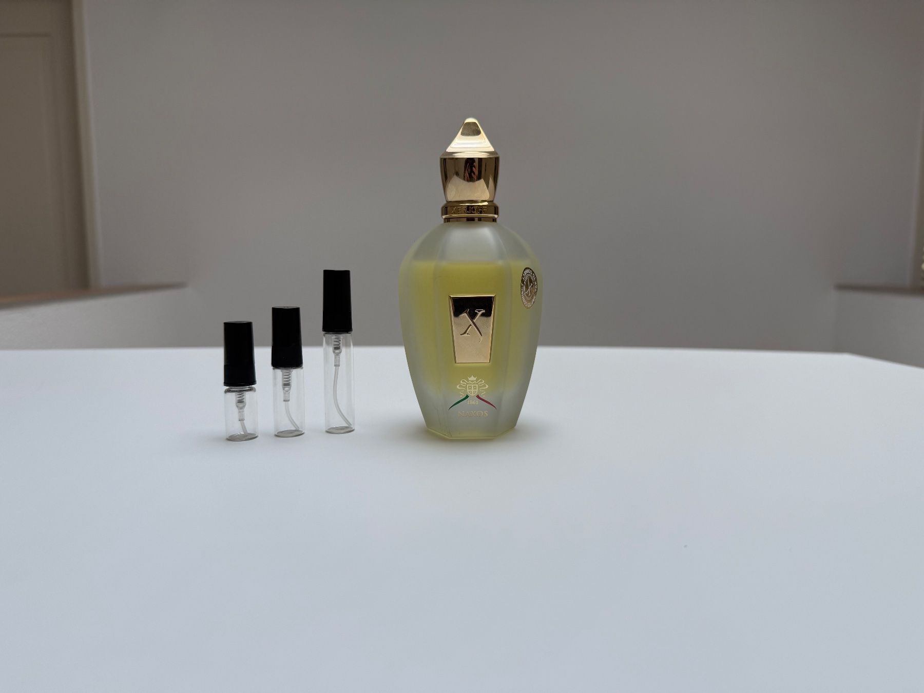 Kurkdjian Profumi & Eau de Toilette: Xerjoff Naxos Abfüllung 3ML – Usato da Laufen venduto da pocketscents_ch