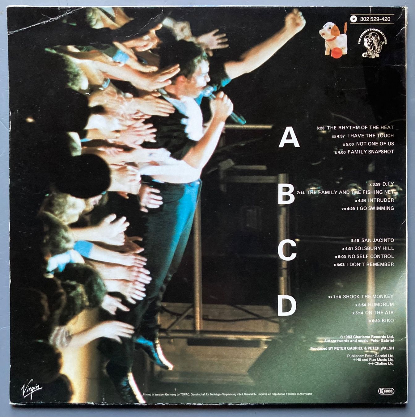 Dischi in vinile: GENESIS / PETER GABRIEL - PLAY LIVE – Usato da Poliez-Pittet venduto da Newtown-Records 1