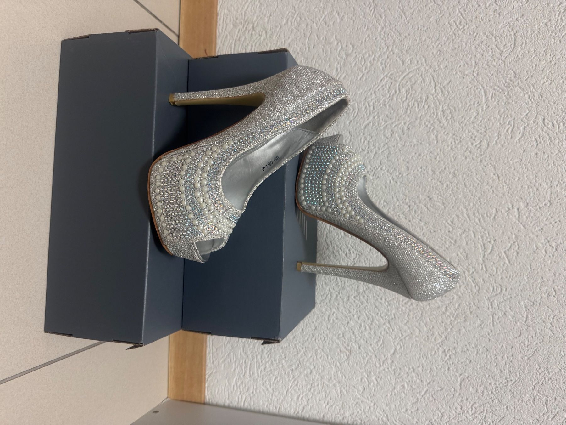 Chaussures femmes: Flamenco – D'occasion à Nyon par gen_729p