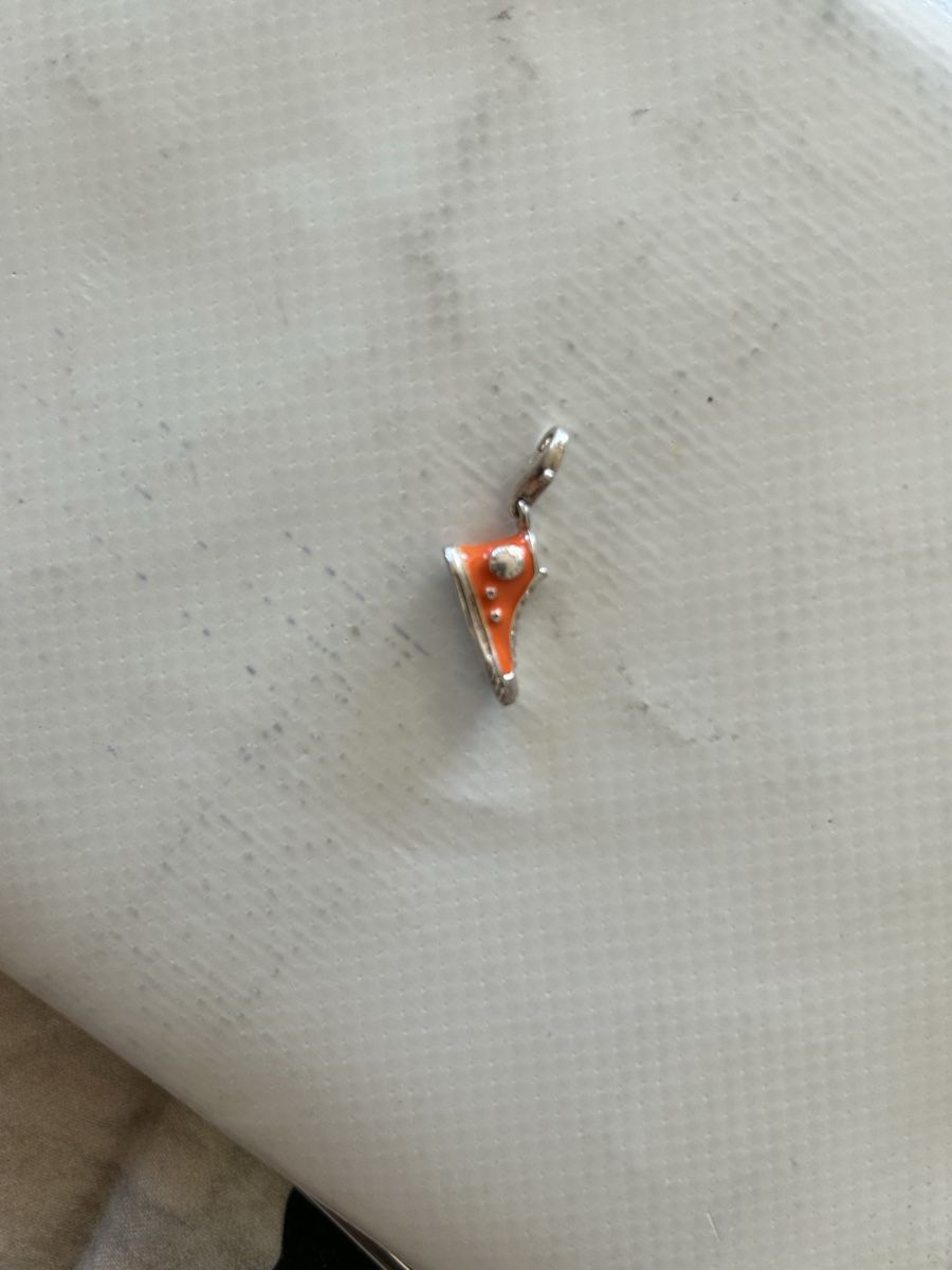 Thomas Sabo Anhänger: thomas sabo charm sneaker – Gebraucht aus Wohlen b. Bern von Honeypie