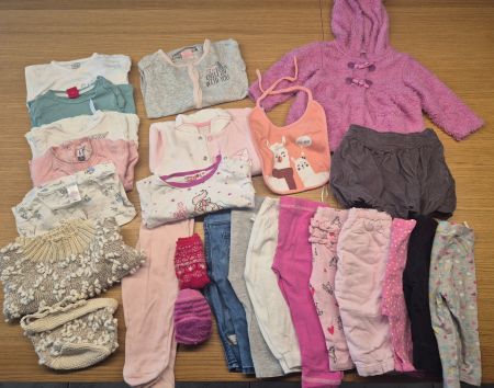 Kleider Paket Mädchen 1, 25 Teile, Winter, Grösse 68